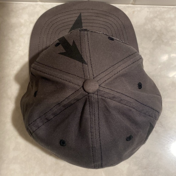 Chicago Cubs Flex fit Forty Seven Hat - Picture 4 of 7